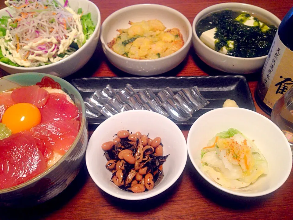 漬けまぐろとろろ丼＊きびなごの刺身＊あおさ豆腐(^o^)|basilさん