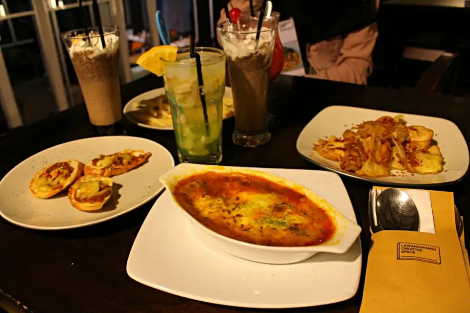 Snapdishの料理写真:fav food❤ lasagnaaaaaa. #lasagna #foodporn #food|Destiwさん