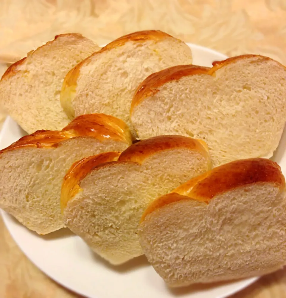 手捏ね食パン|ぽよぽよまゆかさん