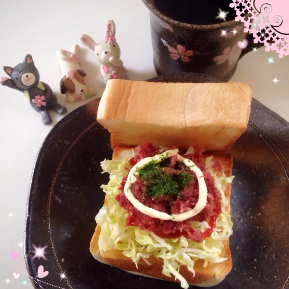 コンビーフのホットサンドイッチ|Makinsさん