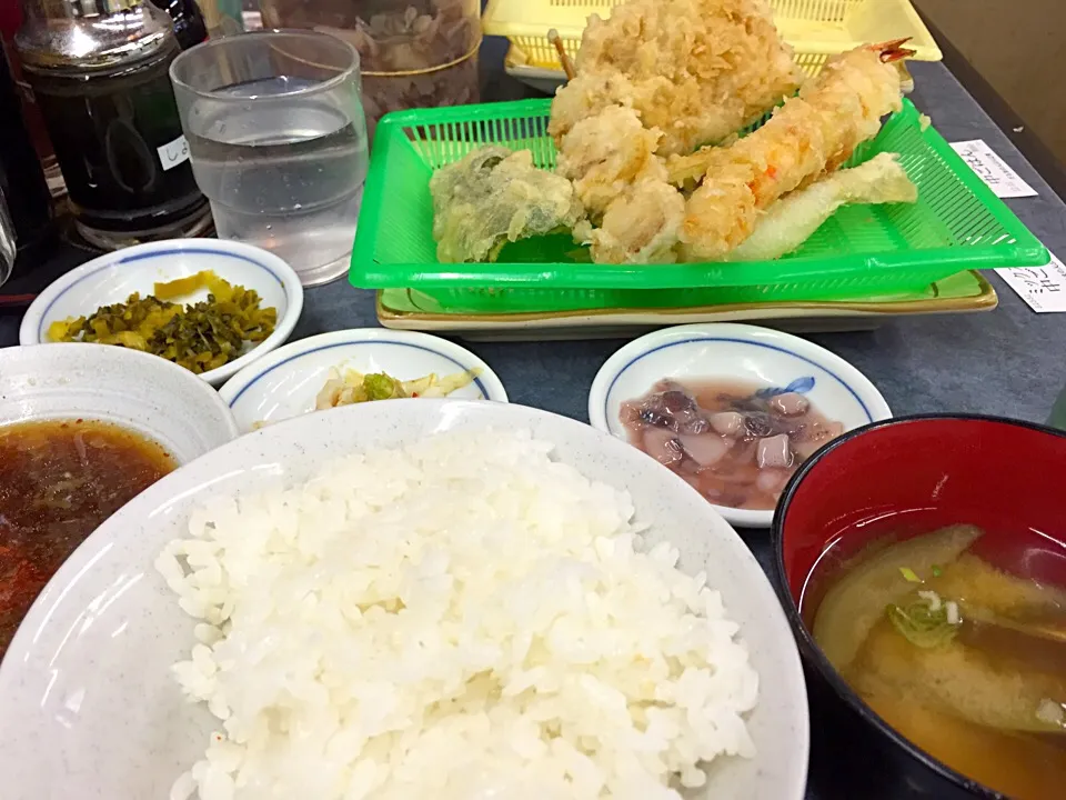 だるまの天ぷら定食のミックス定食♪|みほままこさん