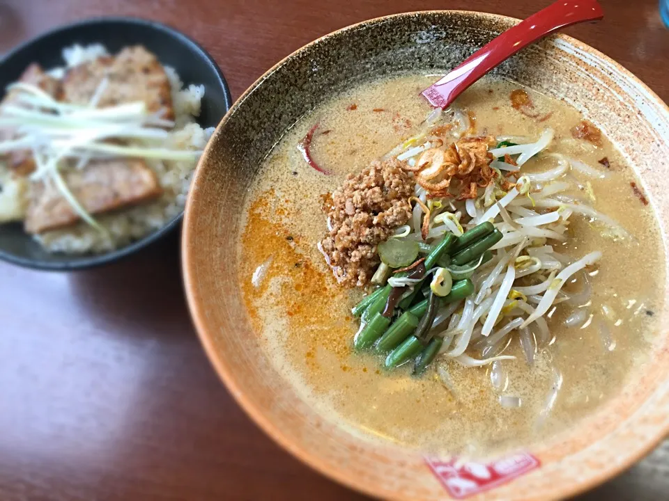 Shinshu miso ramen|Samuel Naylorさん