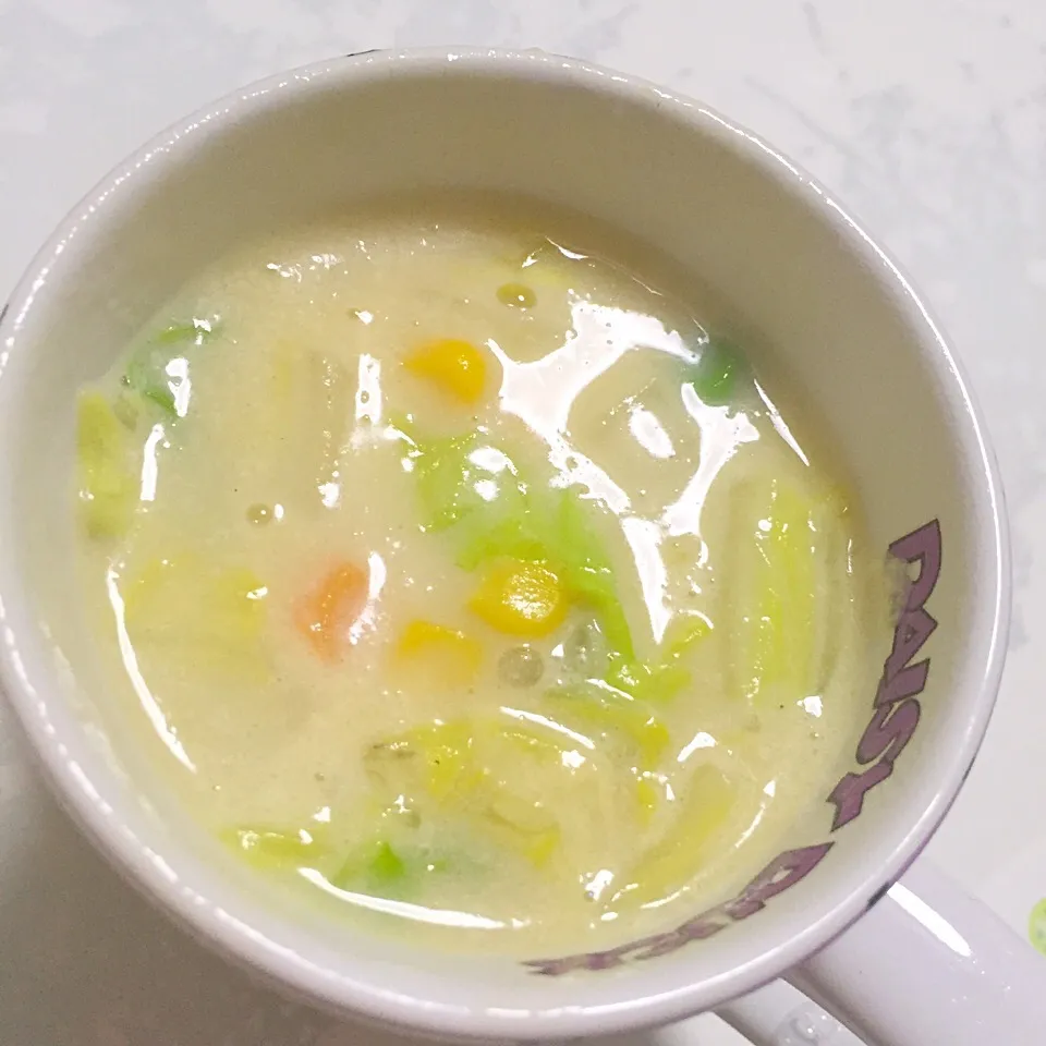 簡単5分である野菜でクラムチャウダー♡|湊叶ママさん