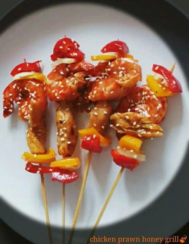 Snapdishの料理写真:Chicken Prawn Honey Grill|Joanna Meykeさん