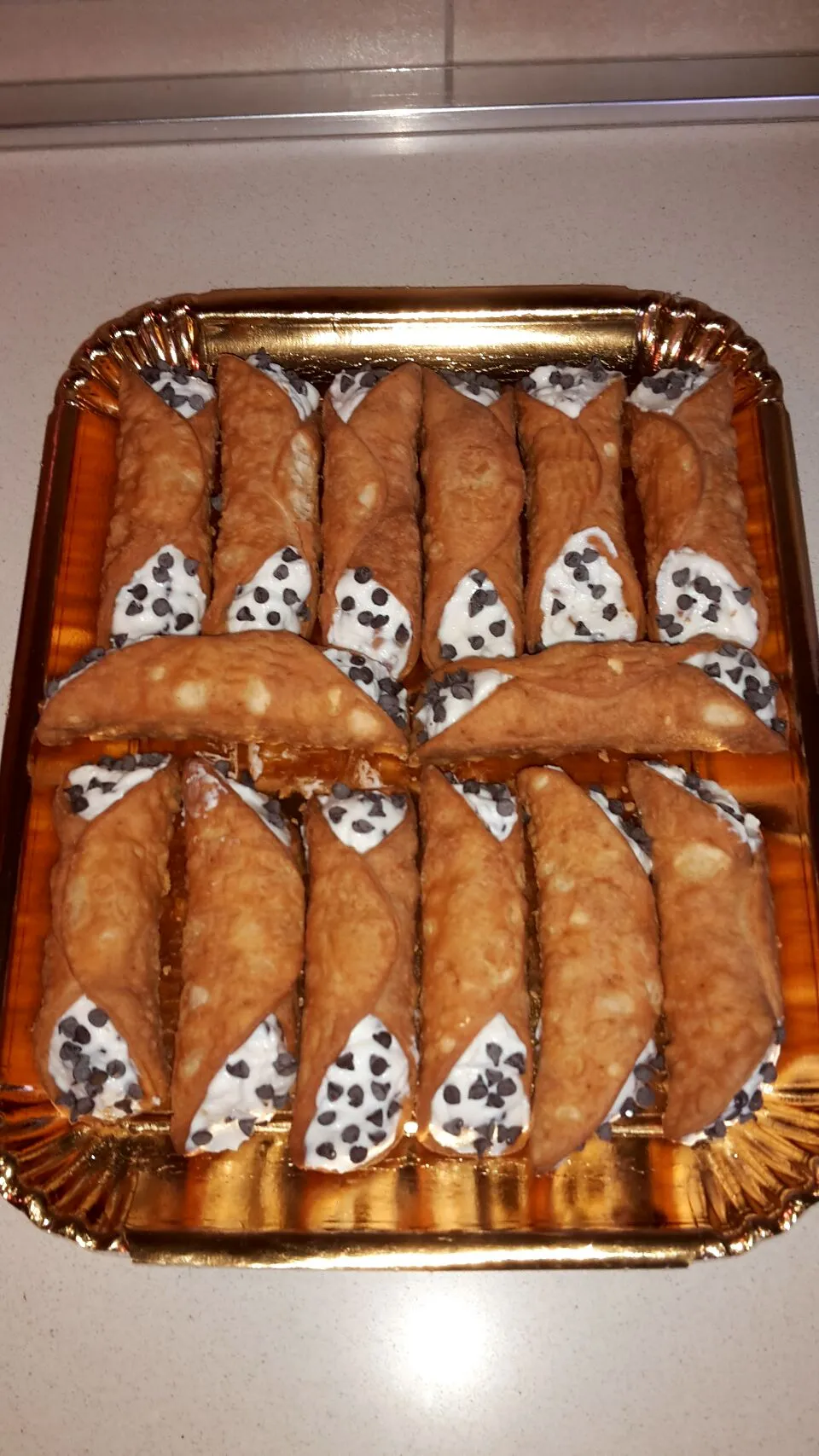 Snapdishの料理写真:Cannoli|Mora Maurizioさん