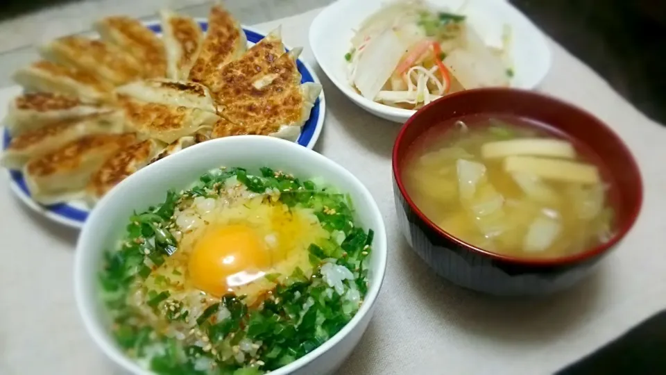 高野豆腐ｷﾞｮｰｻﾞ&卵かけご飯～
の晩ごはん✨|kaz(*･ω･)さん