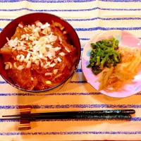 肉丼と常備菜たち。|まりもさん