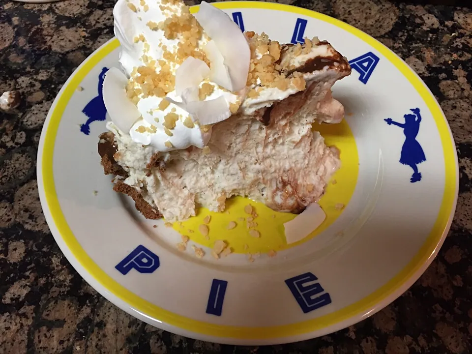 Snapdishの料理写真:Hula pie|Lalawilkさん