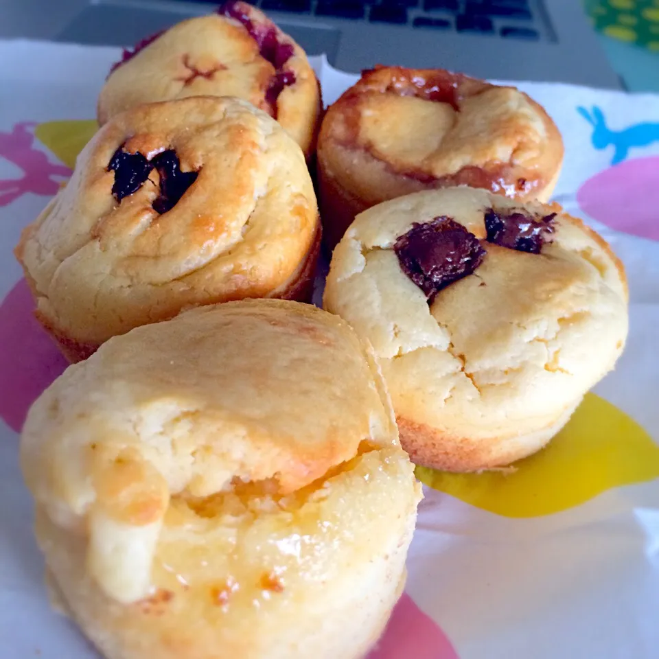 muffins..#choco#strawberry#raisens#marmalade#blueberry😍☺️😊|marian ilanoさん