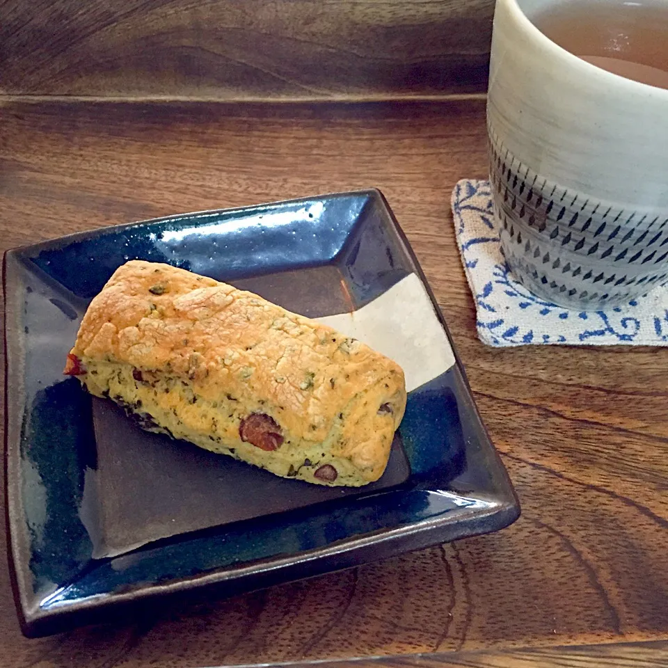 ほうじ茶と甘納豆のスコーン|megさん