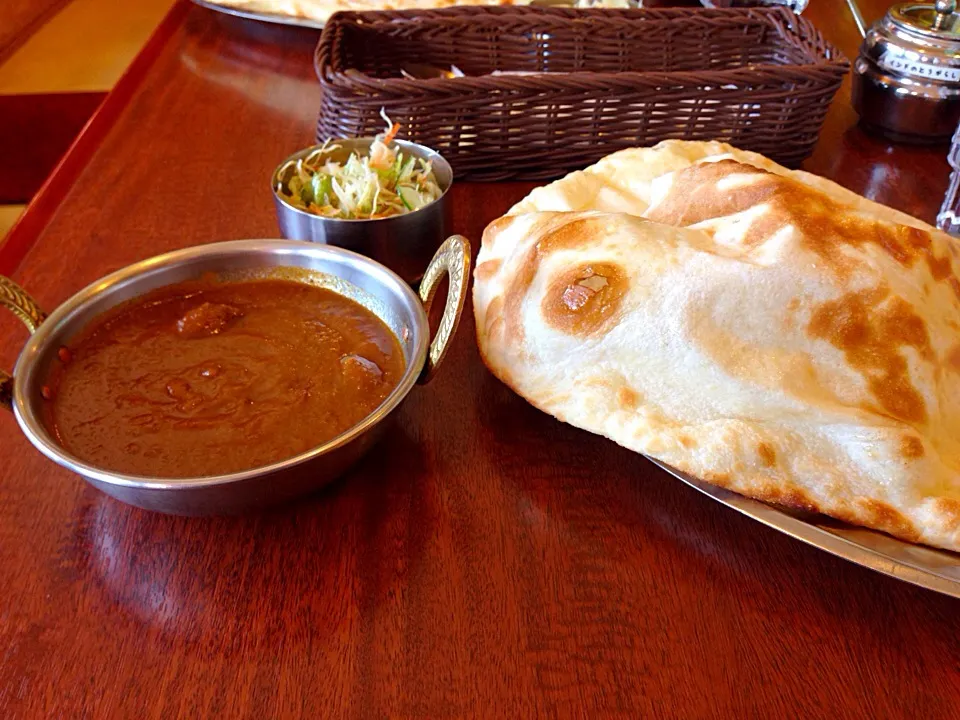 マユールのマトンカレー、ナンセット|こんこんさん