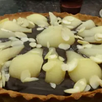 Chocolate, pear and almond tart
 #dessert #food #pastry|Benjamin Raceyさん