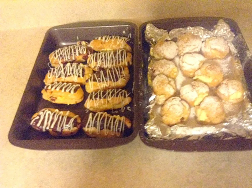 Snapdishの料理写真:Cream puffs and eclairs|John Baker Greskiewiczさん