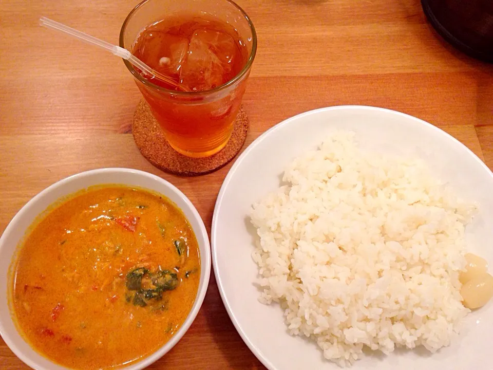 トマトほうれん草ツナのタイカレー@KOSUGI CURRY|カリー仙人さん