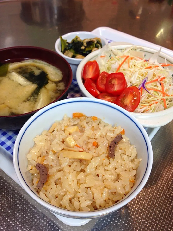 筍ご飯(♡ˊ艸ˋ)♬*|じゅん🎶さん