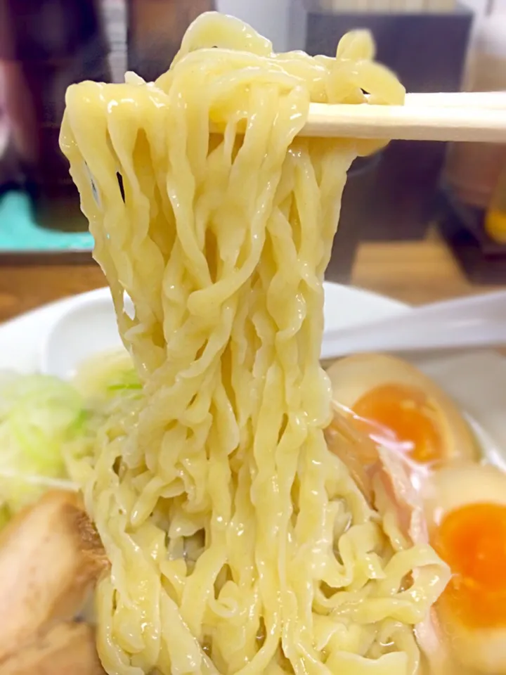 Snapdishの料理写真:塩らー麺の麺@くじら食堂|morimi32さん