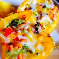 Bell Pepper Stuffed with Broccoli, Mushrooms, Tomato and Eggs!|Michol Lynn Whiteさん