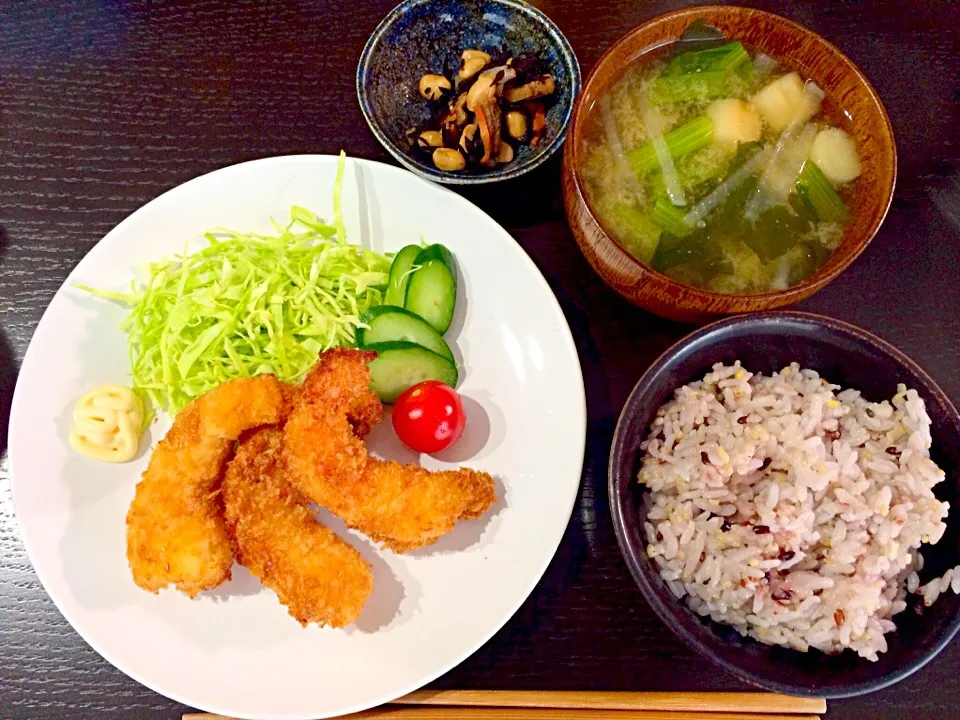 エビフライ定食|つばっちさん