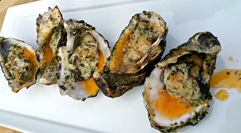 Drago's esque Charbroiled Oysters|Robert Schneiderさん