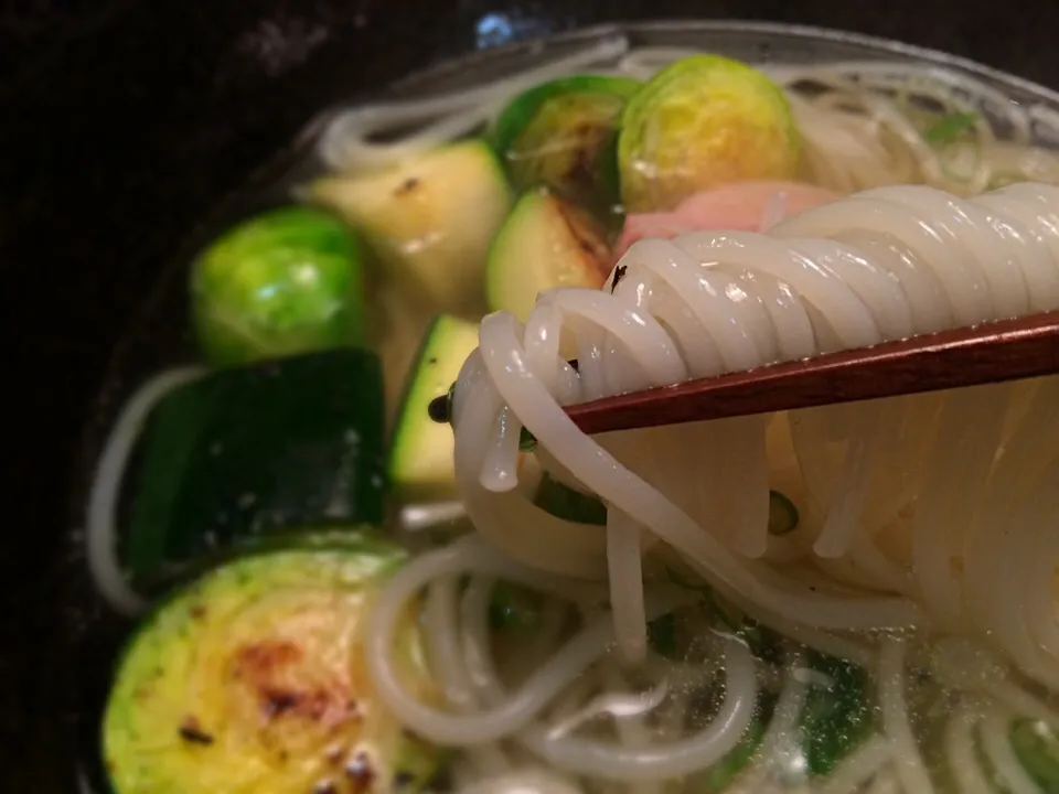 Snapdishの料理写真:鶏もも肉塩麹漬とグリル野菜の温めん4|半田手延べそうめんの店 阿波や壱兆さん