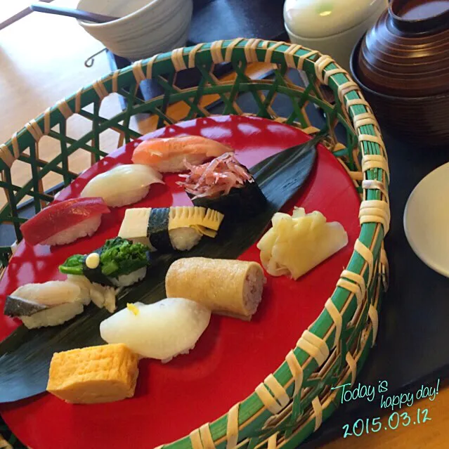 ランチ❤︎旬のおまかせ寿司セット😋|さくりん😊さん