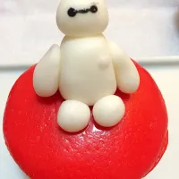 Snapdishの料理写真:Baymax cupcake|xinyiさん