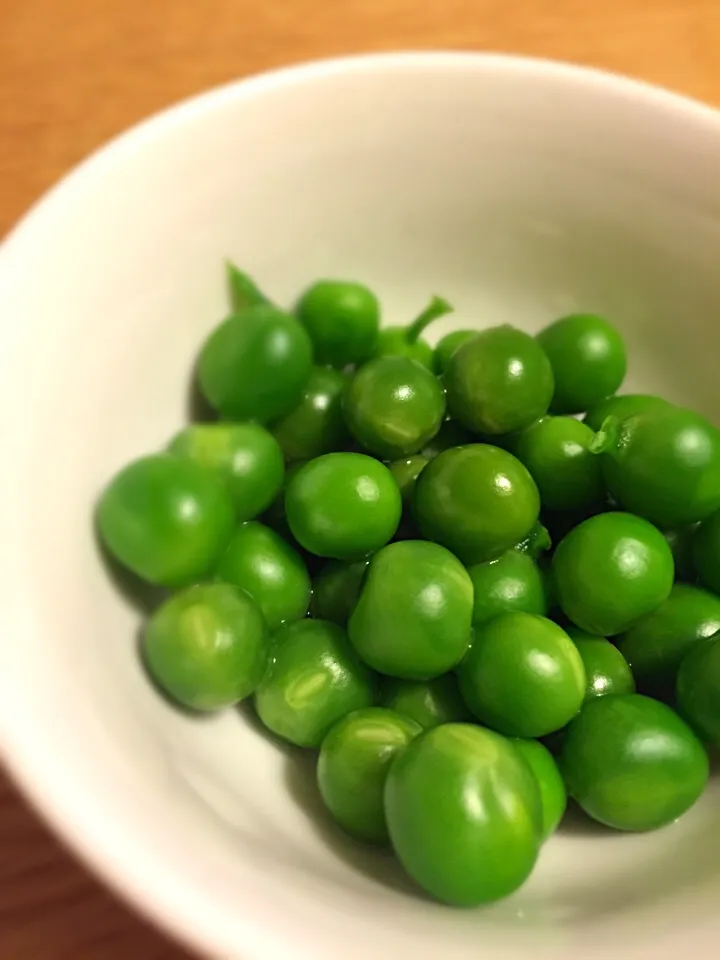 グリンピース塩茹で。ちまちま食べるのが好き。|Kazumi Kohdaさん