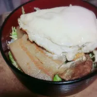 豚角煮丼|ゆちよさん