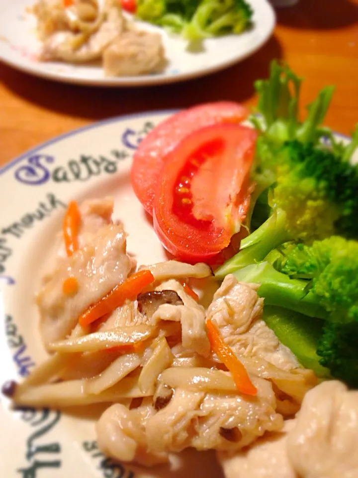 Snapdishの料理写真:ハナたなさんの料理 鶏胸肉の生姜焼き♡メチャ柔らかいですよん。|じゅんこっこさん