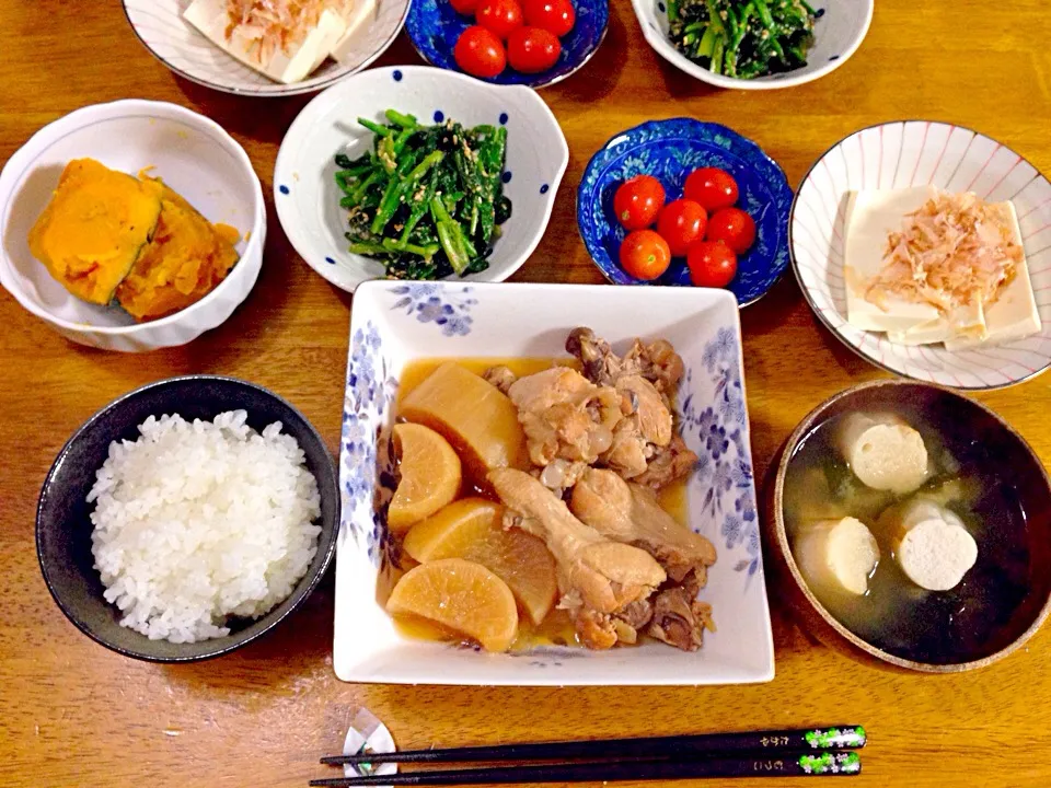 晩ご飯☆手羽元と大根の煮物|むつこさん