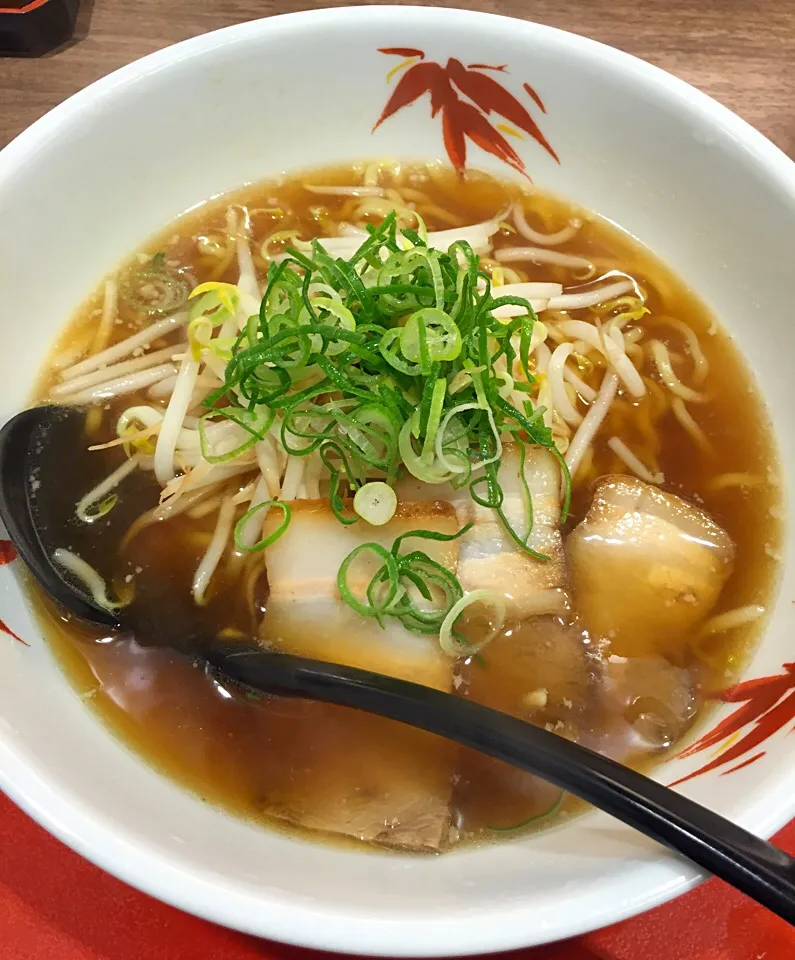 鯛だし醤油らーめん|るみおんさん