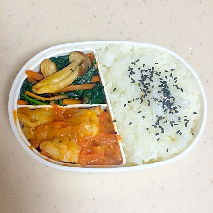 Snapdishの料理写真:明日はお昼ご飯|しお じゅんさん