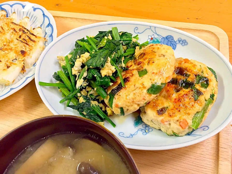 鳥ひき肉と木綿豆腐とニラのつくねハンバーグ|ルドルフさん