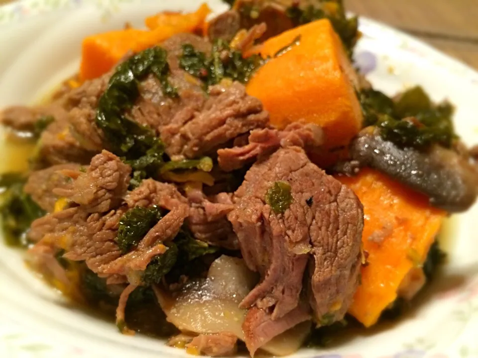 Beer beef stew with sweet potato and kale|Nanaさん