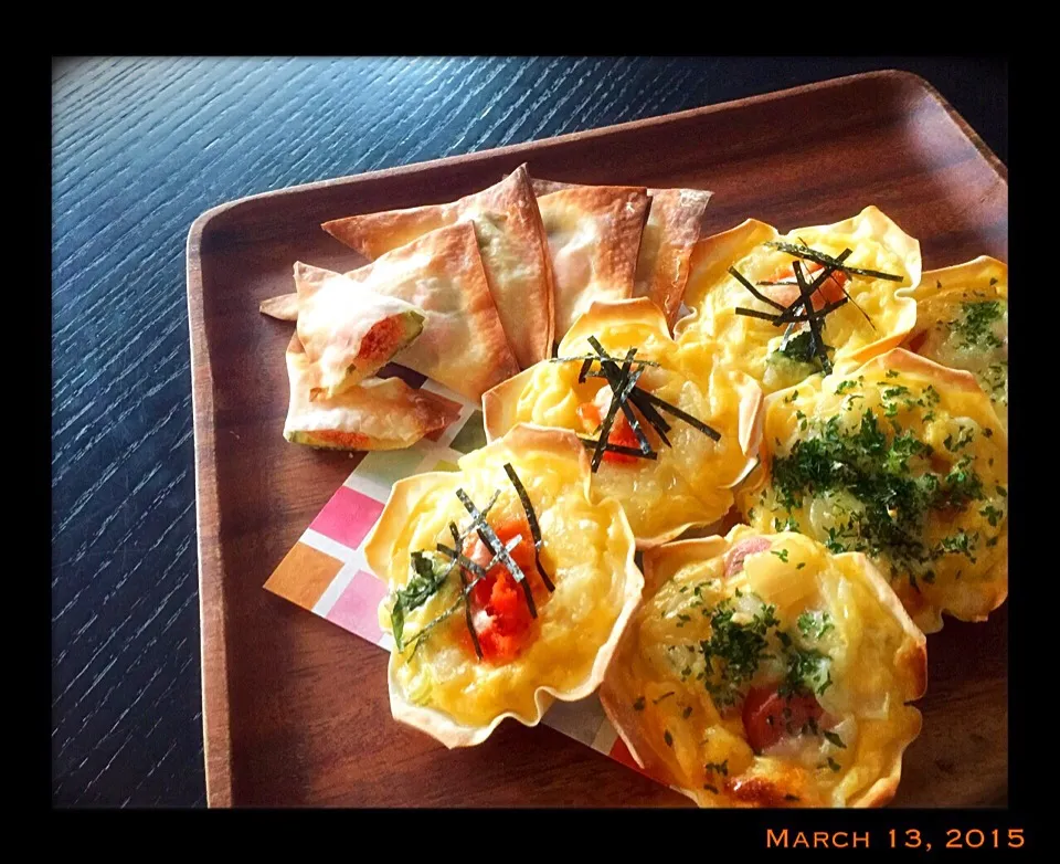 余った焼売の皮 de プチキッシュ風 & パリパリ♪柚子胡椒と明太子チーズのおつまみ💕|さわこさん