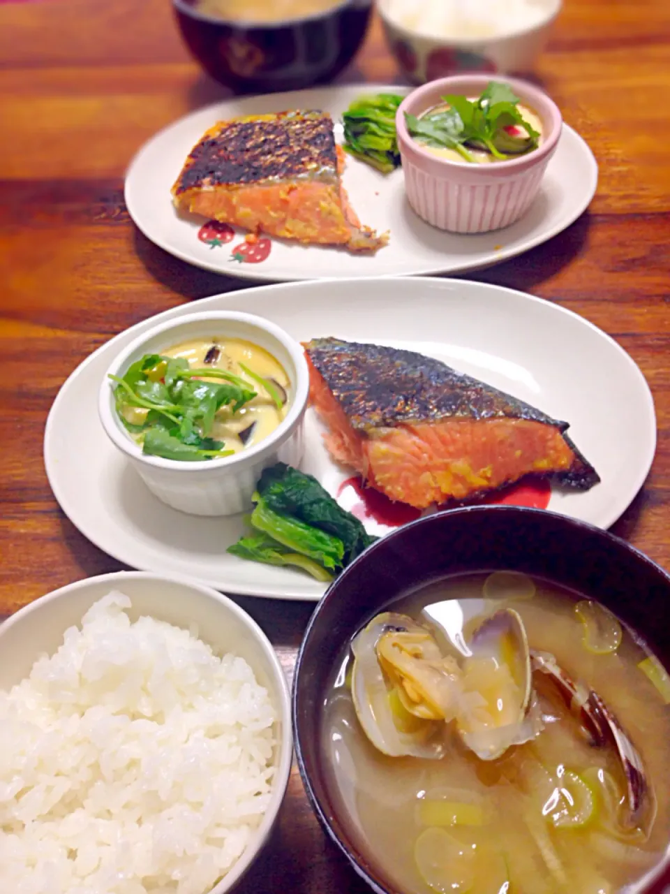 鮭の味噌漬け焼き 茶碗蒸し ほうれん草のおひたし あさりの味噌汁|K N 3さん