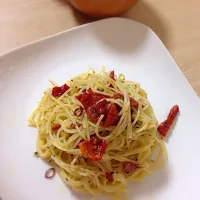 アンチョビとオイル漬け乾燥トマトのパスタ❤︎|naoko takahashiさん