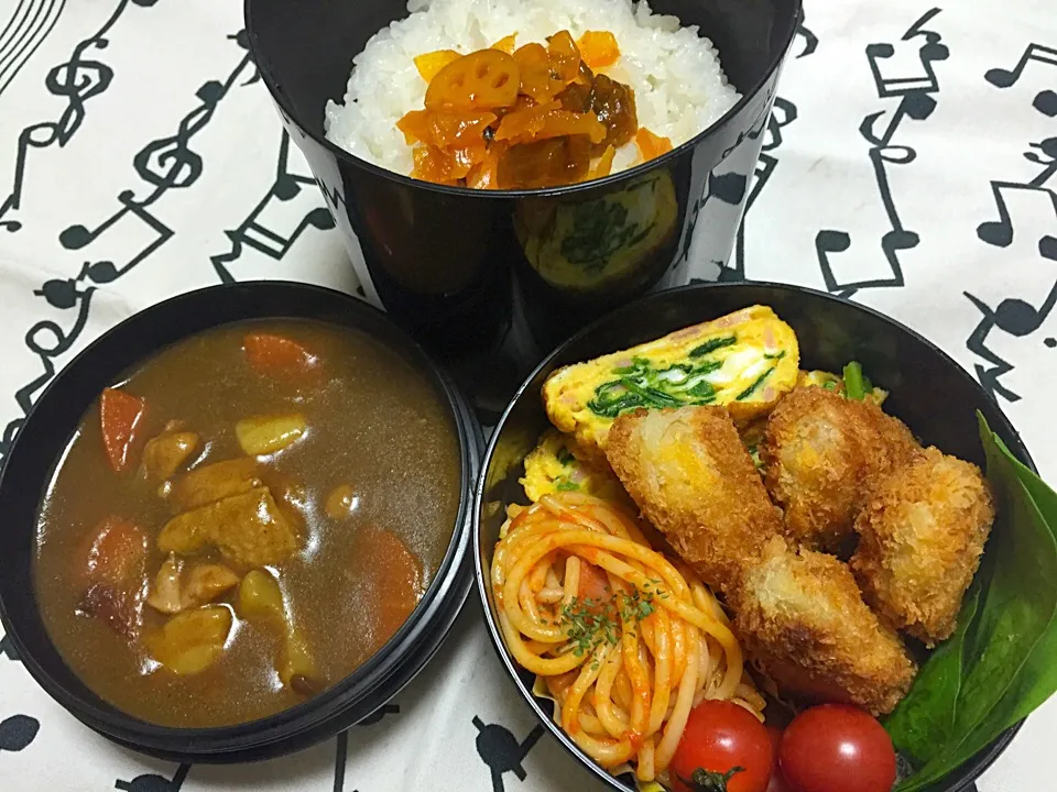 寝坊したから昨日のカレーで許せだけどカキフライ付けたから豪華カキフライカレーやで弁当|ちもこさん