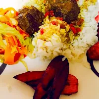 Curry Goat with plantains and cabbage|melanie suarezさん