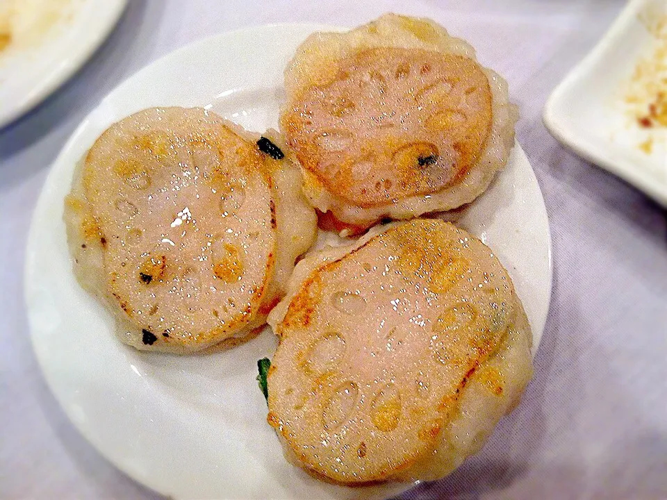 fish cakes with lotus root|Vivi Kさん