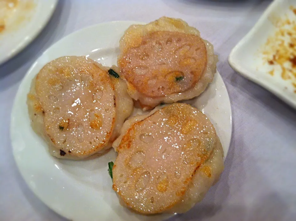 fish cakes with lotus root|Vivi Kさん