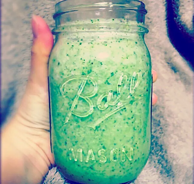 Green Smoothie|Izumi Toyamaさん