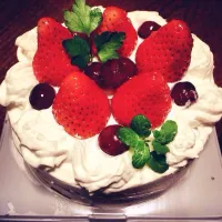 イチゴのデコレーションケーキ🍓|Shin-Sさん