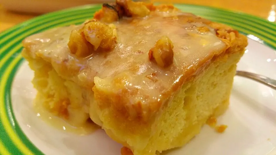 Snapdishの料理写真:Butter Pecan Blondie|nadya pertiwiさん