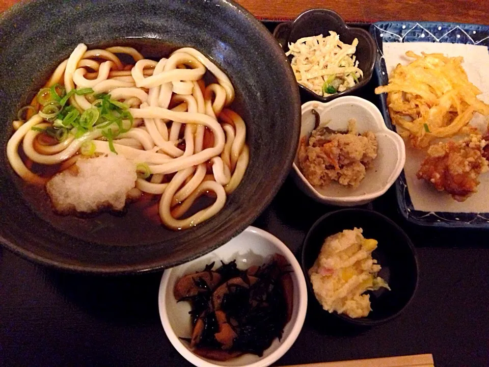 ぶっかけうどん おかず食べ放題|ちゃみこさん