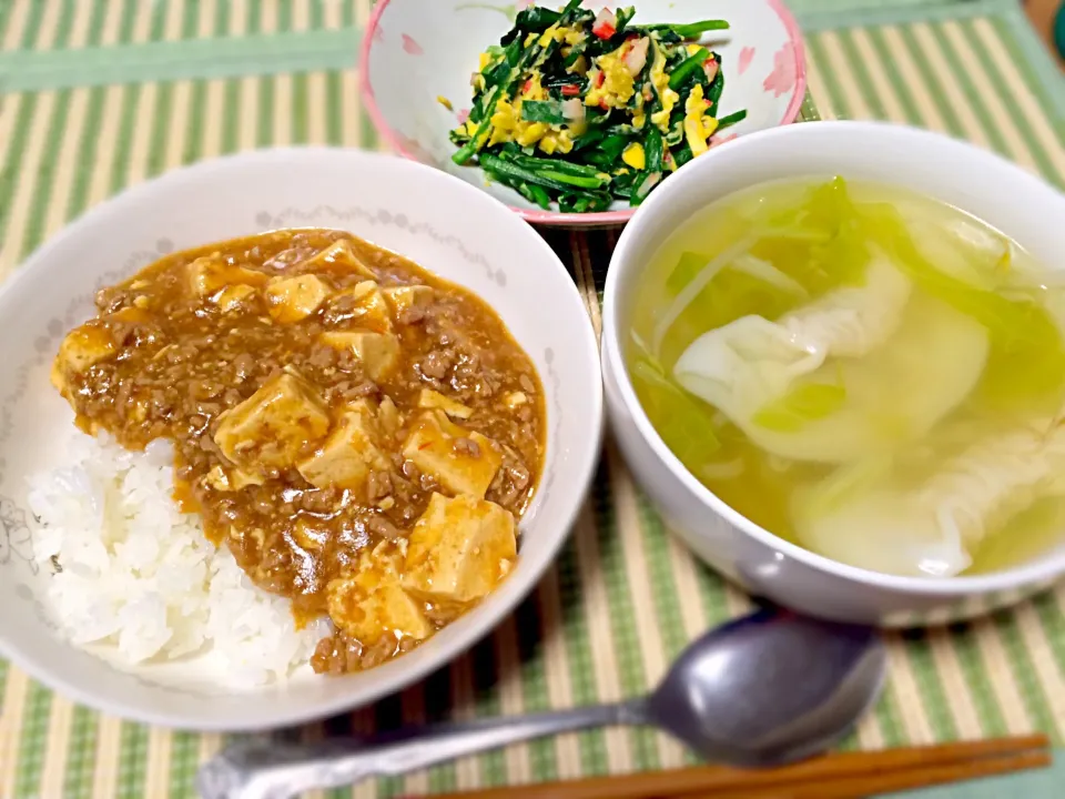 中華な夜ご飯♡麻婆丼・ニラ玉・餃子スープ♡|miyuさん