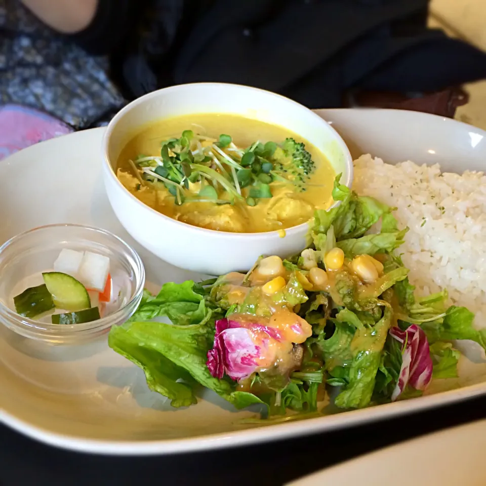 鶏肉とブロッコリーのクリームカレー|ロッソさん