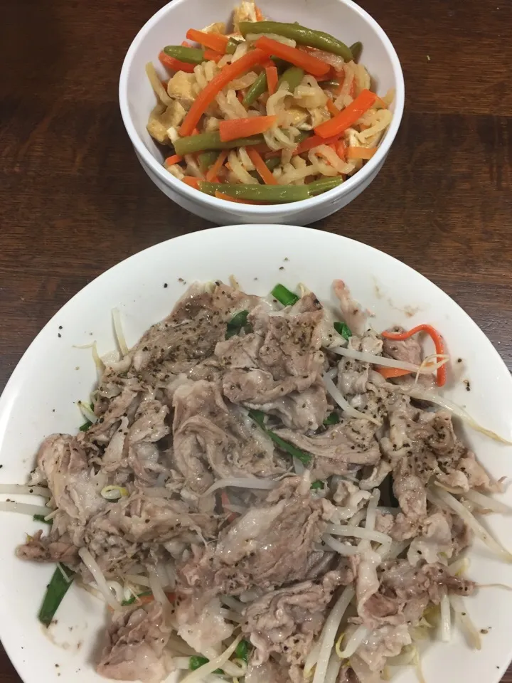 野菜と豚肉の蒸し物と切干し大根の煮物|アクちゃんさん