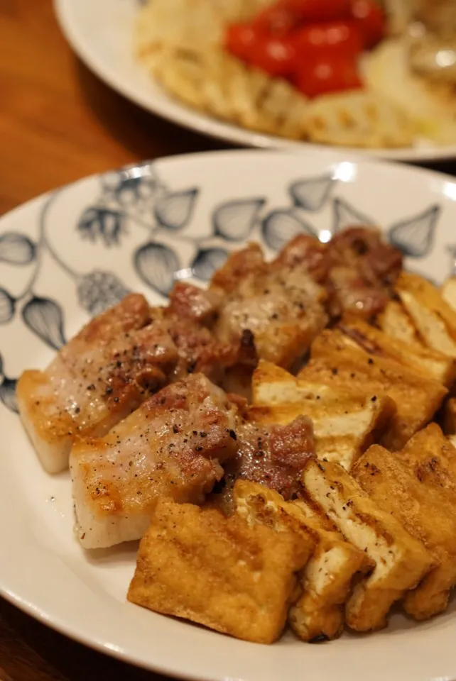 STAUBのグリルパンで焼いただけ〜①|てつやさん