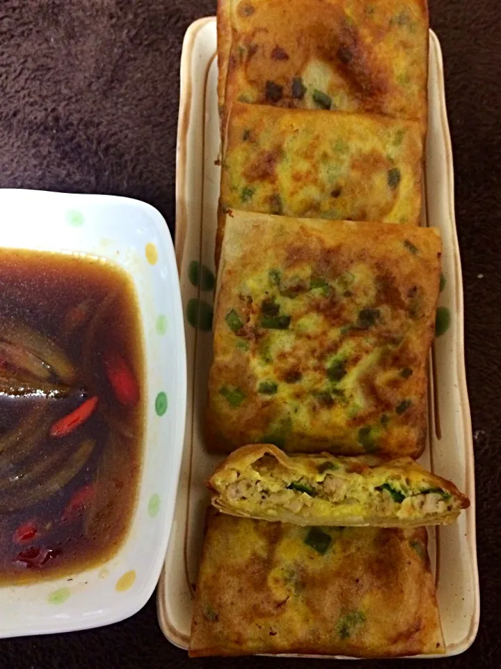 Snapdishの料理写真:Martabak Telur|Lia Suandiさん